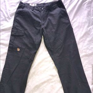 Fjallraven g-1000 outdoor adventure cargo pants